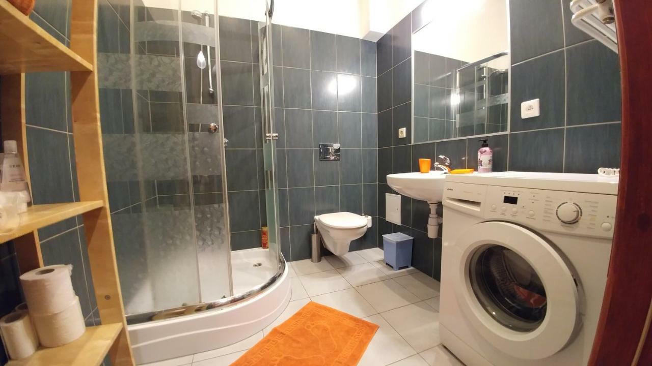 Apartament Optimum Apartment Krakow Bagian luar foto
